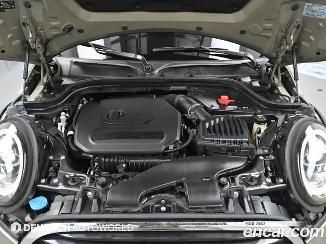 Mini Cooper 2020 1.5 автомат (гидро), миниатюра 6