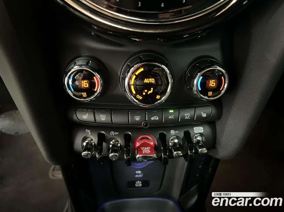 Mini Cooper Convertible 2023 2.0 автомат (гидро), фото 18