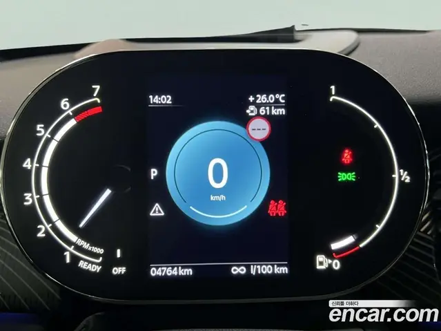 Mini Cooper Convertible 2023 2.0 автомат (гидро), миниатюра 8