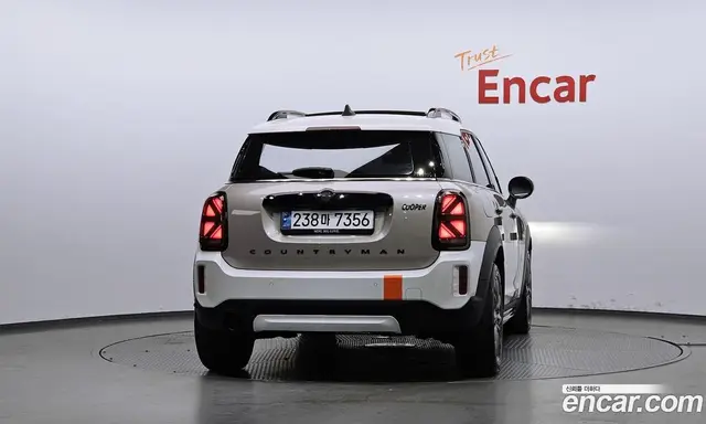 Mini Countryman 2024 1.5 автомат (гидро), миниатюра 4