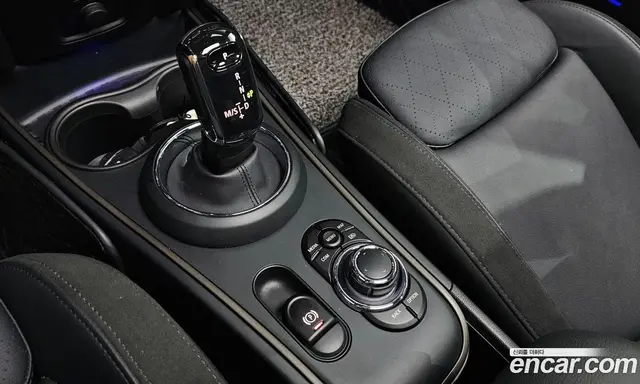 Mini Countryman 2024 1.5 автомат (гидро), миниатюра 9