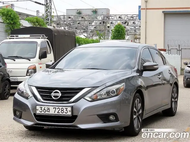 Nissan Altima 2017 2.5 автомат (гидро), миниатюра 2