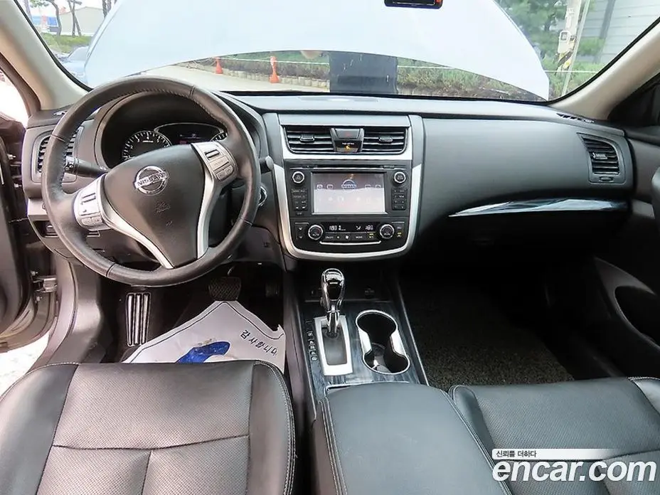 Nissan Altima 2017 2.5 автомат (гидро), фото 7