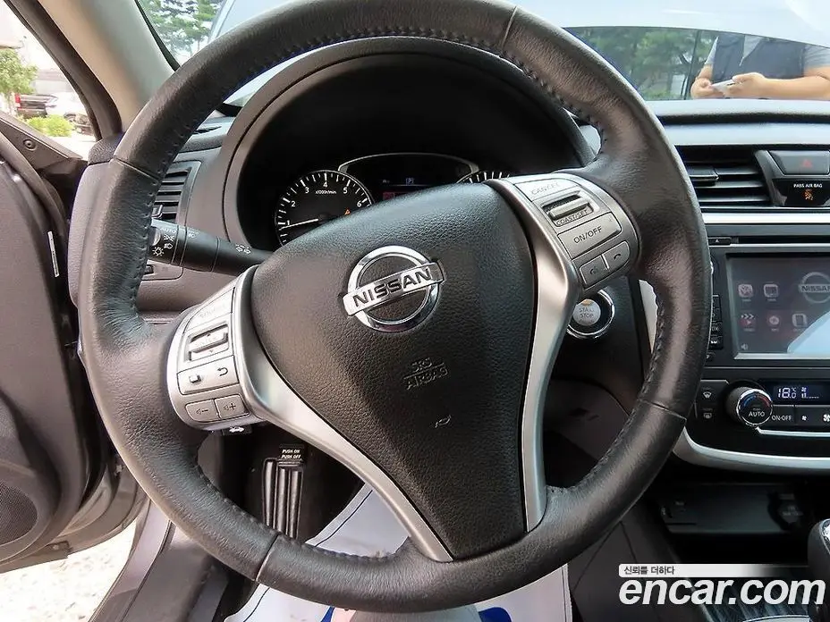 Nissan Altima 2017 2.5 автомат (гидро), фото 8