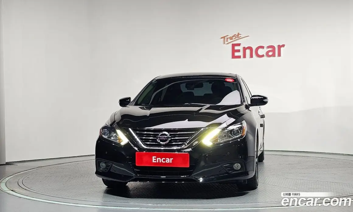 Nissan Altima 2018 2.5 автомат (гидро), фото 3