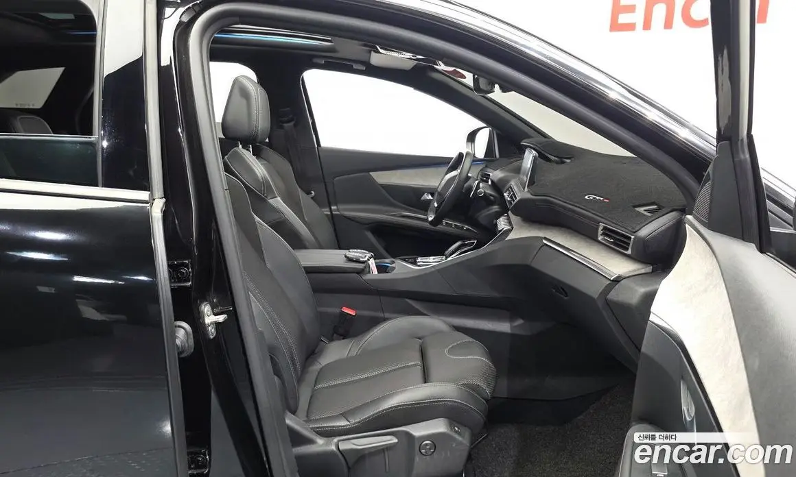 Peugeot 3008 2022 1.2 автомат (гидро), фото 16