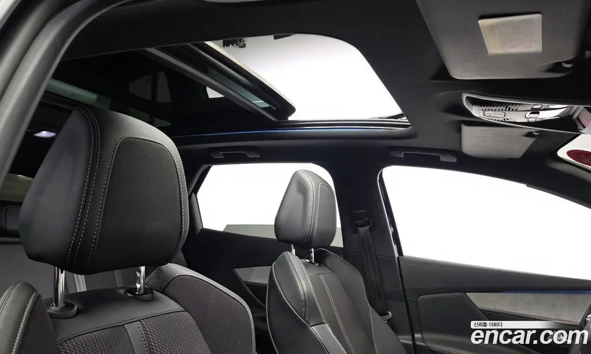 Peugeot 3008 2022 1.2 автомат (гидро), фото 26