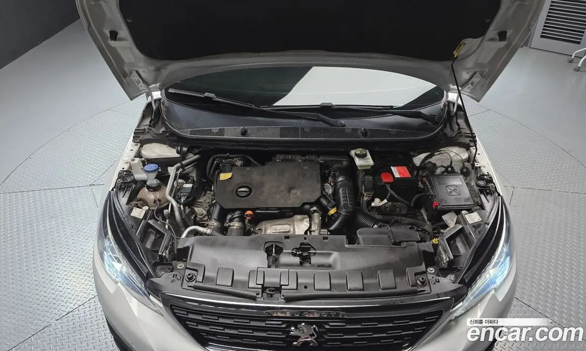 Peugeot 308 2019 1.5 автомат (гидро), фото 6