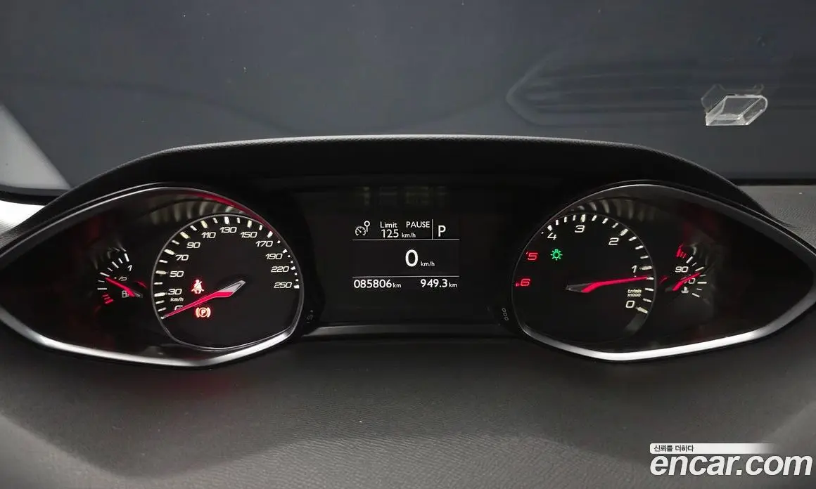 Peugeot 308 2019 1.5 автомат (гидро), фото 8