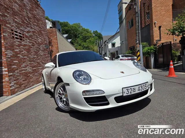 Porsche 911, 2009, 74 000 км