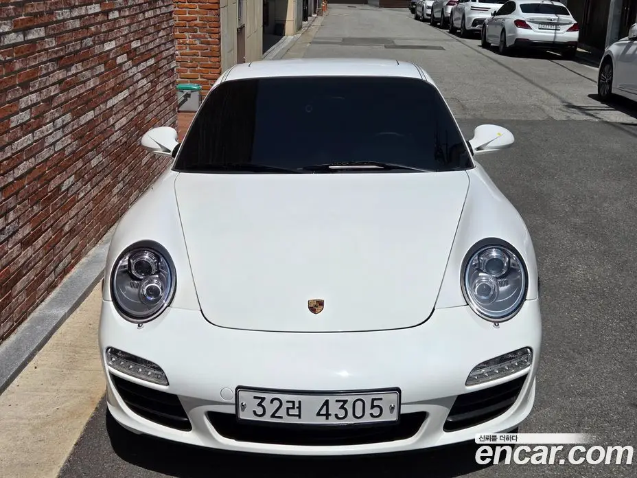 Porsche 911 2009 3.8 автомат (гидро), фото 17 Porsche 911 2009 3.8 автомат (гидро), фото 17