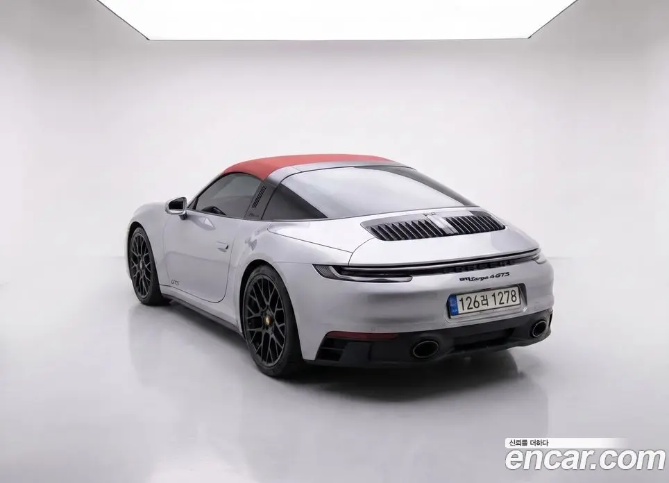 Porsche 911 2023 3.0 автомат (гидро), фото 6