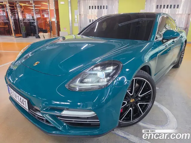 Porsche Panamera, 2019, 55 000 км