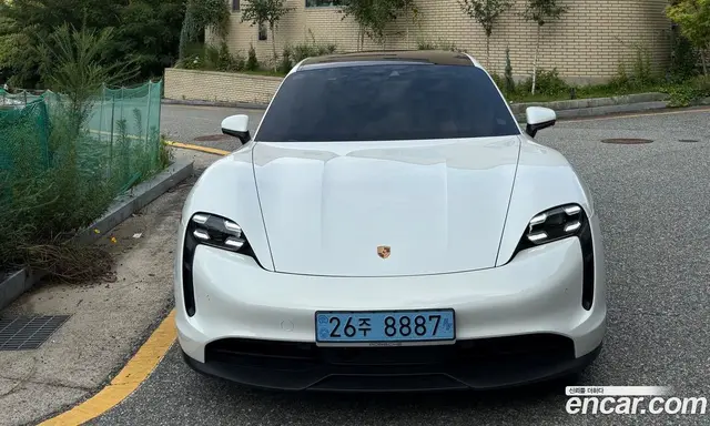 Porsche Taycan, 2021, 37 451 км