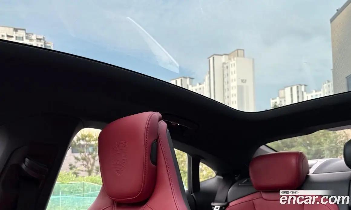 Porsche Taycan 2021 5.0 автомат (гидро), фото 11