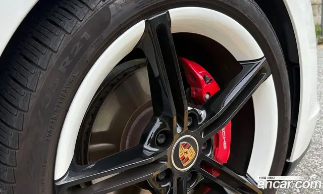 Porsche Taycan 2021 5.0 автомат (гидро), миниатюра 10