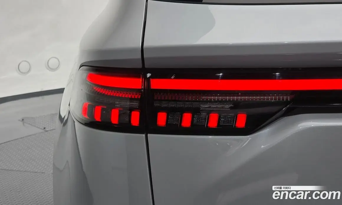 Renault (Samsung) Grand Koleos 2024 1.5 автомат (гидро), фото 8