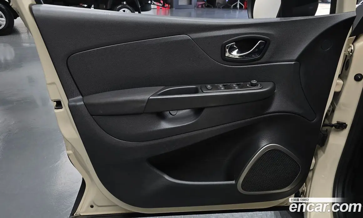 Renault (Samsung) QM3 2014 1.5 автомат (гидро), фото 14
