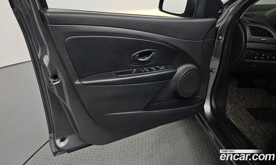 Renault (Samsung) SM3 2015 1.6 автомат (гидро), фото 14