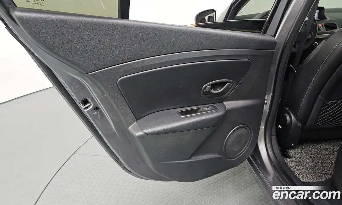Renault (Samsung) SM3 2015 1.6 автомат (гидро), фото 15