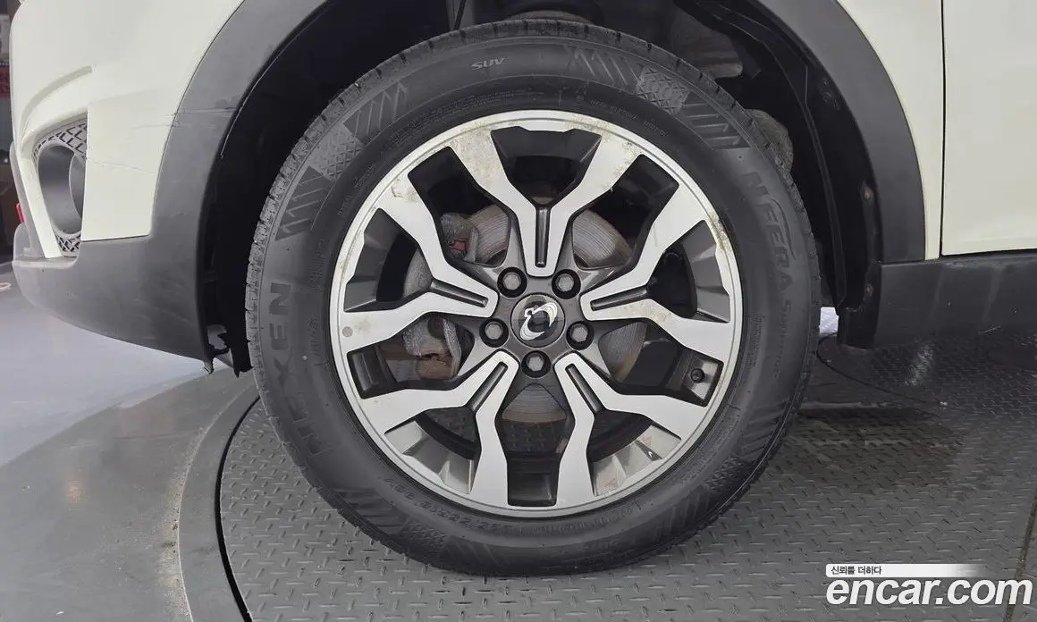 SsangYong Korando 2016 2.2 автомат (гидро), фото 5