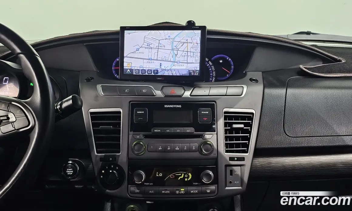 SsangYong Korando 2017 2.2 автомат (гидро), фото 14