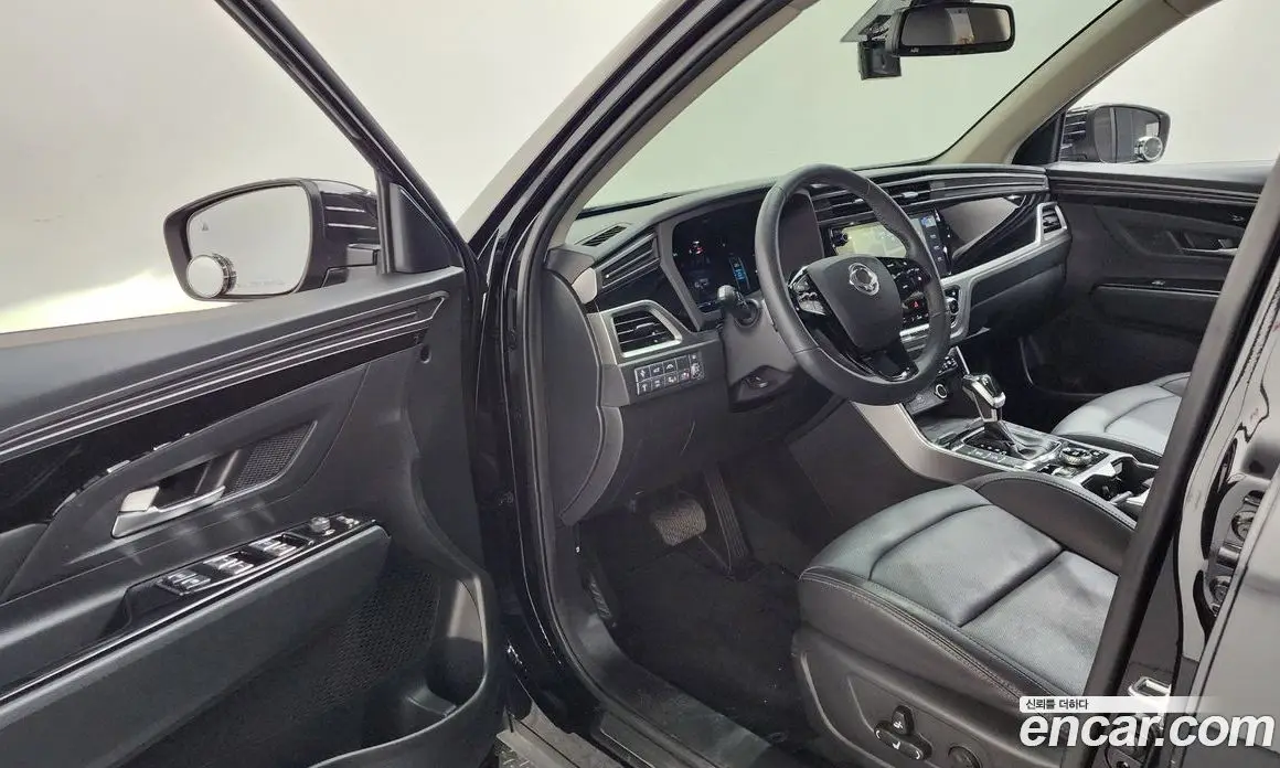 SsangYong Korando 2024 1.5 автомат (гидро), фото 13