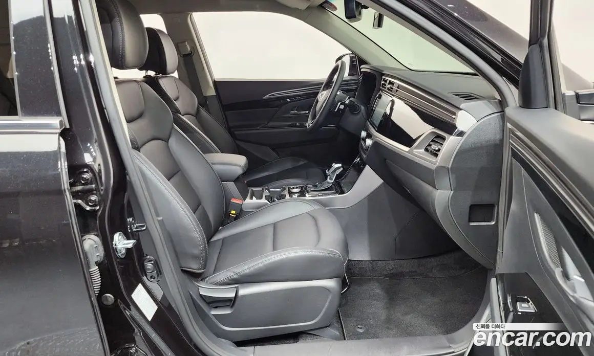SsangYong Korando 2024 1.5 автомат (гидро), фото 16
