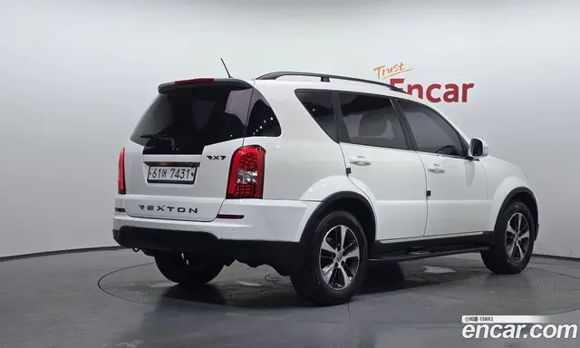 SsangYong Rexton 2015 2.0 автомат (гидро), миниатюра 2