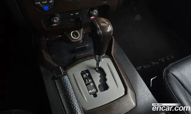 SsangYong Rexton 2015 2.0 автомат (гидро), миниатюра 9