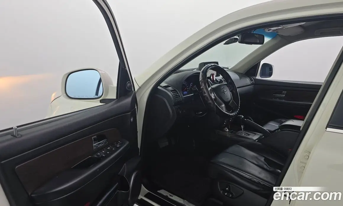 SsangYong Rexton 2015 2.0 автомат (гидро), фото 10