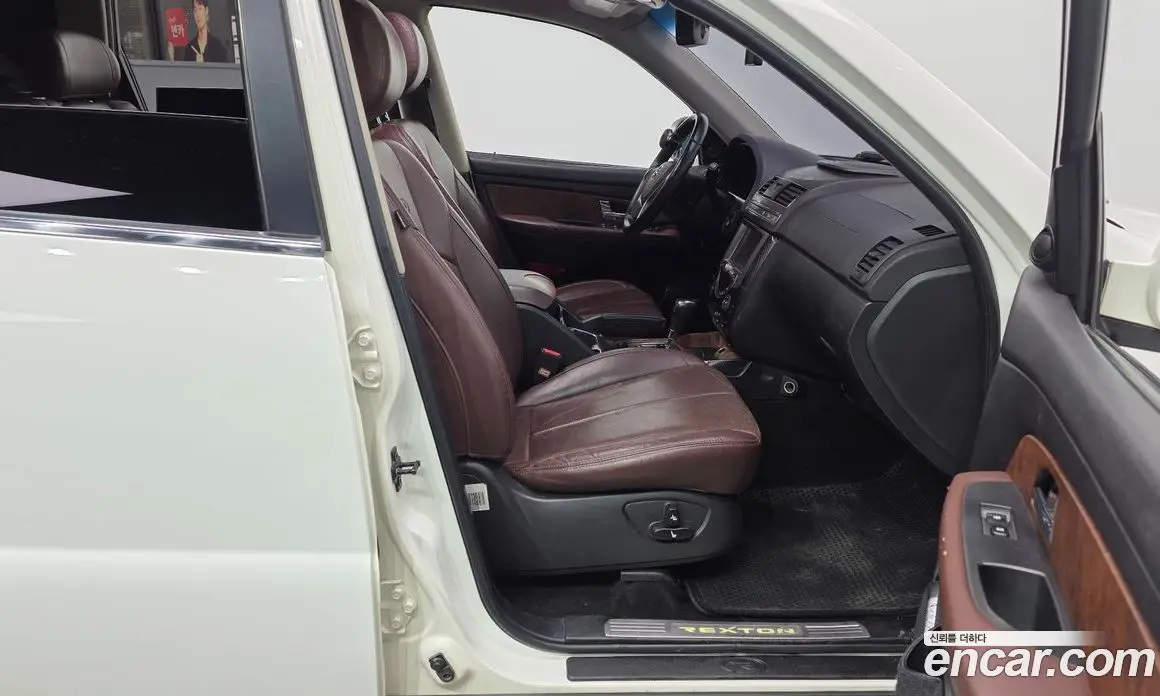 SsangYong Rexton 2015 2.2 автомат (гидро), фото 11