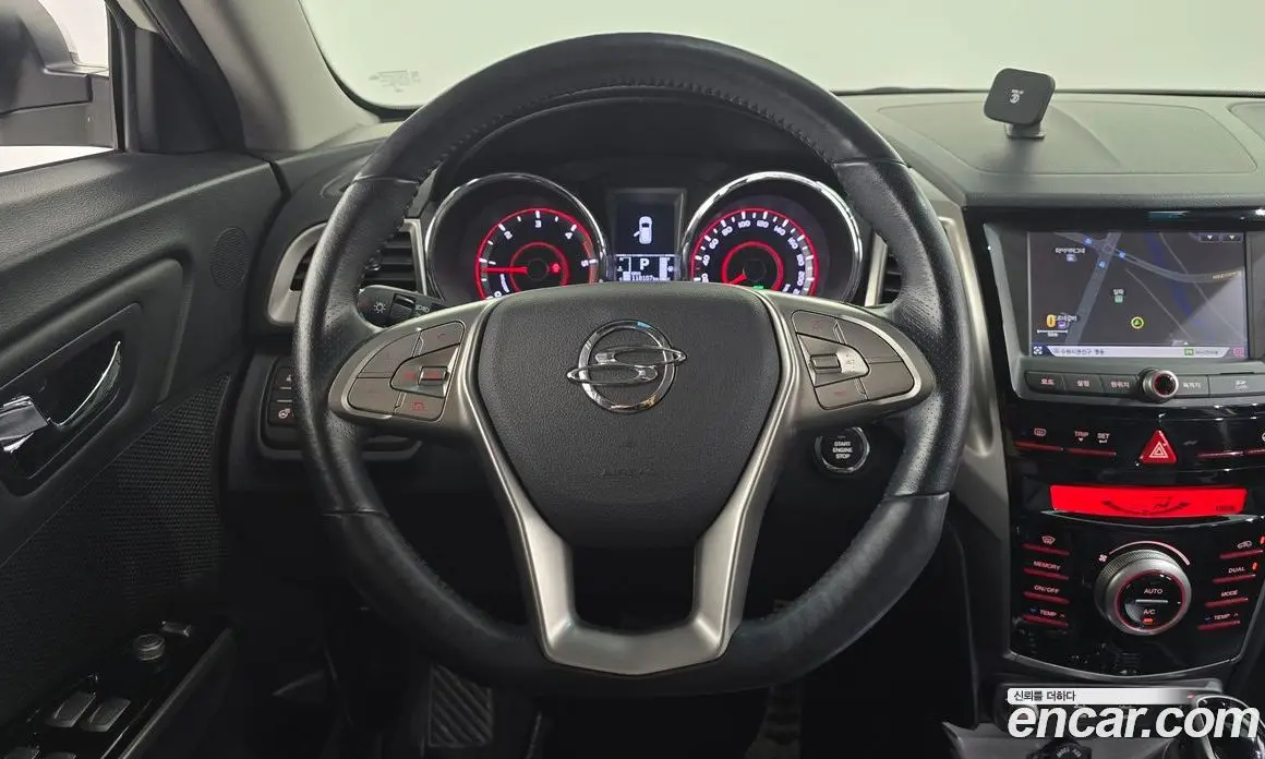 SsangYong TIBOLI 2015 1.6 автомат (гидро), фото 16