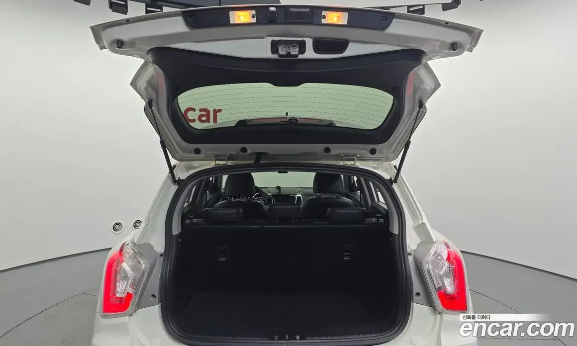 SsangYong TIBOLI 2015 1.6 автомат (гидро), фото 19