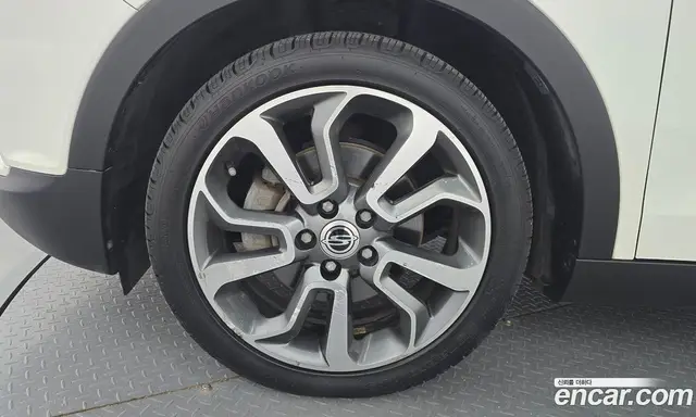 SsangYong TIBOLI 2015 1.6 автомат (гидро), миниатюра 5
