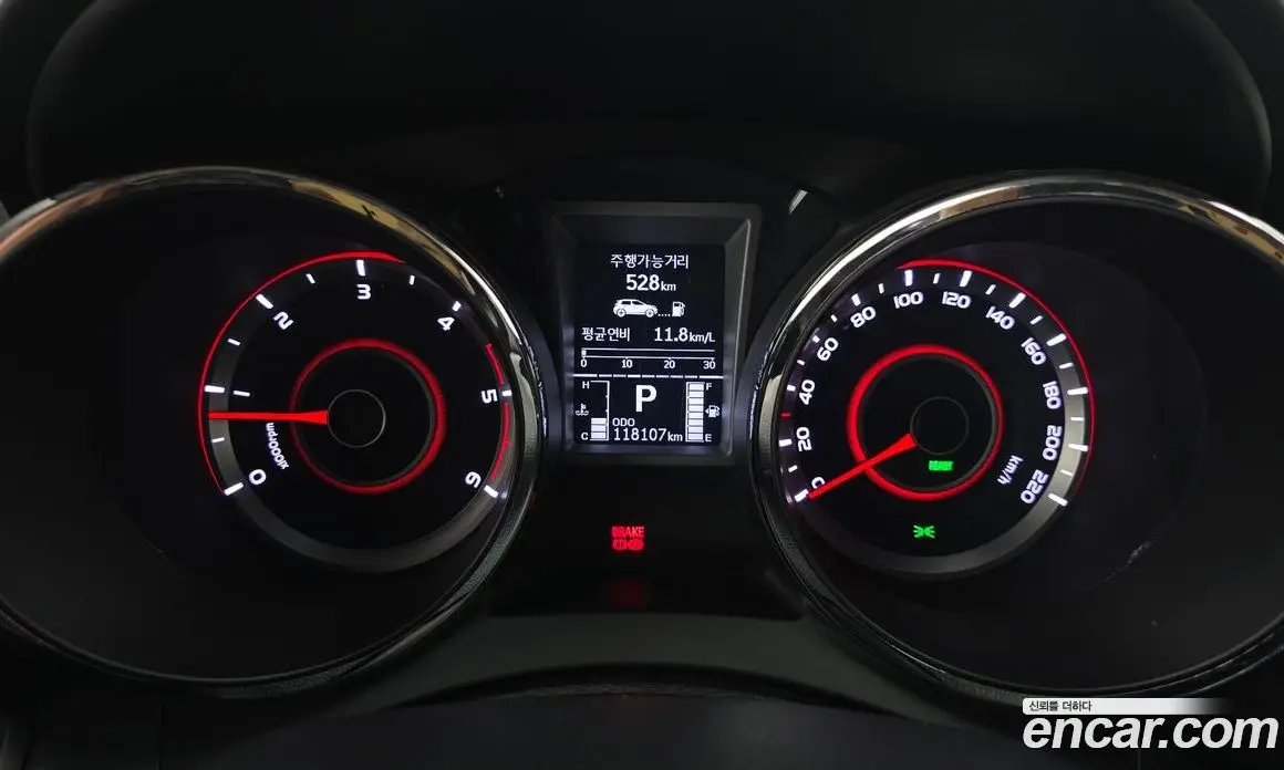 SsangYong TIBOLI 2015 1.6 автомат (гидро), фото 8