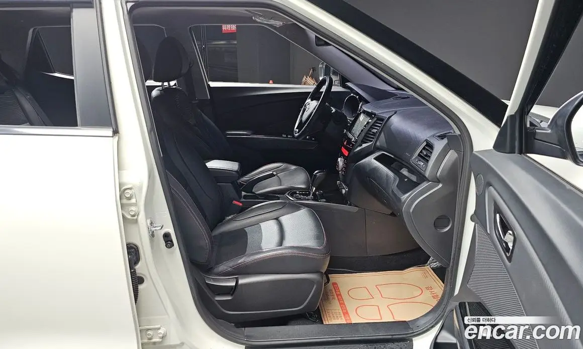 SsangYong TIBOLI 2016 1.6 автомат (гидро), фото 16