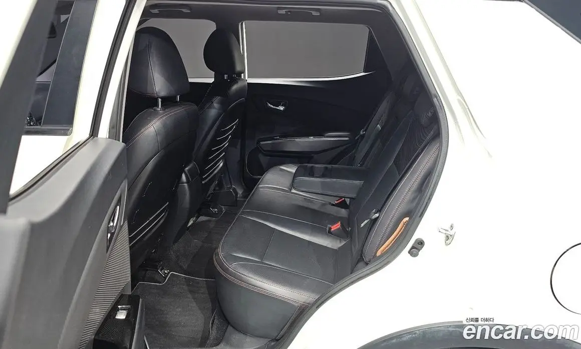 SsangYong TIBOLI 2016 1.6 автомат (гидро), фото 18