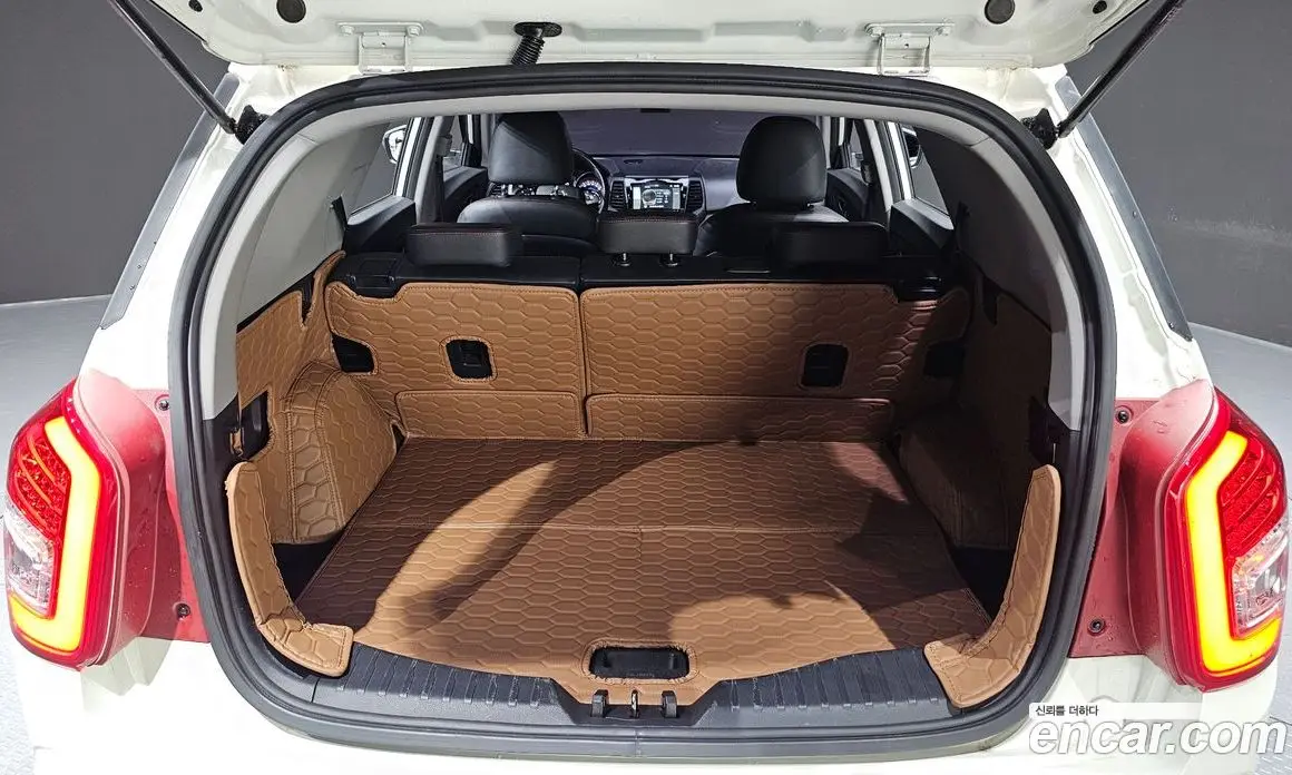 SsangYong TIBOLI 2016 1.6 автомат (гидро), фото 22