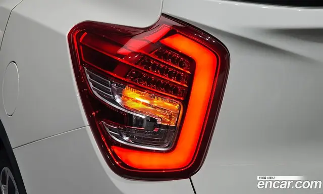 SsangYong TIBOLI 2016 1.6 автомат (гидро), миниатюра 9
