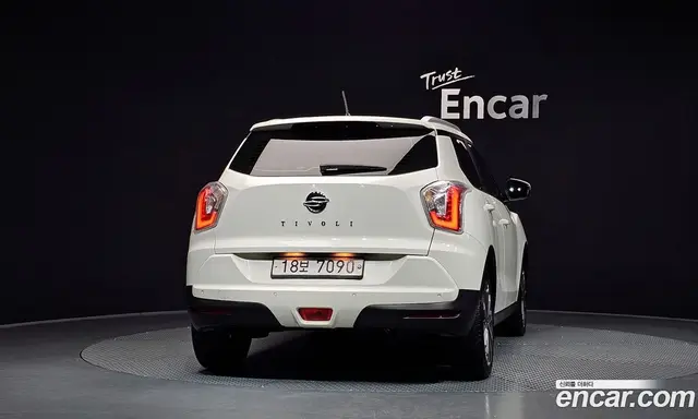 SsangYong TIBOLI 2018 1.6 автомат (гидро), миниатюра 4