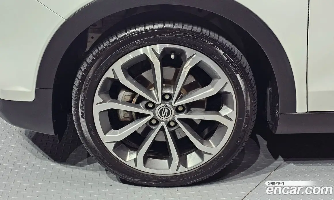 SsangYong TIBOLI 2018 1.6 автомат (гидро), фото 5