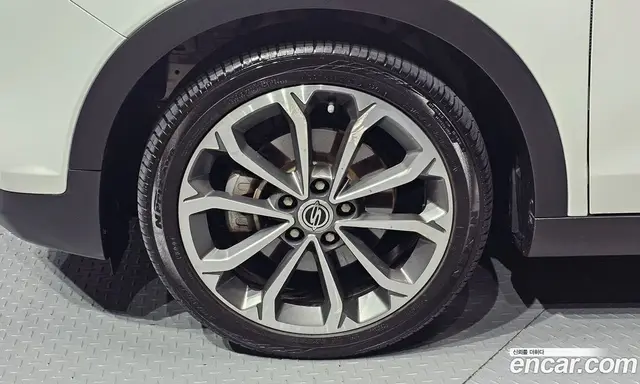 SsangYong TIBOLI 2018 1.6 автомат (гидро), миниатюра 5