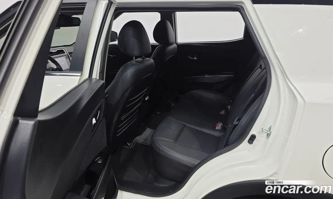 SsangYong TIBOLI 2020 1.5 автомат (гидро), фото 18