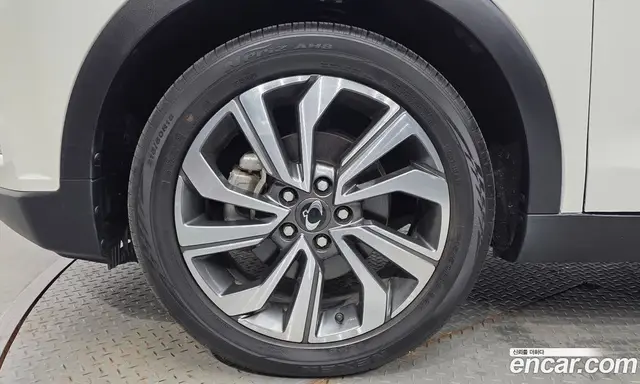 SsangYong TIBOLI 2020 1.5 автомат (гидро), миниатюра 5