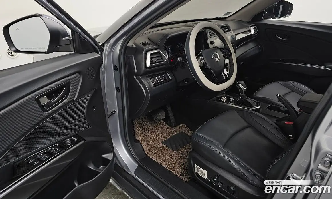 SsangYong TIBOLI 2023 1.5 автомат (гидро), фото 13
