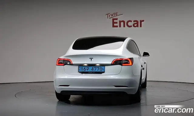 Tesla Model 3 2019 0.1 автомат (гидро), миниатюра 3