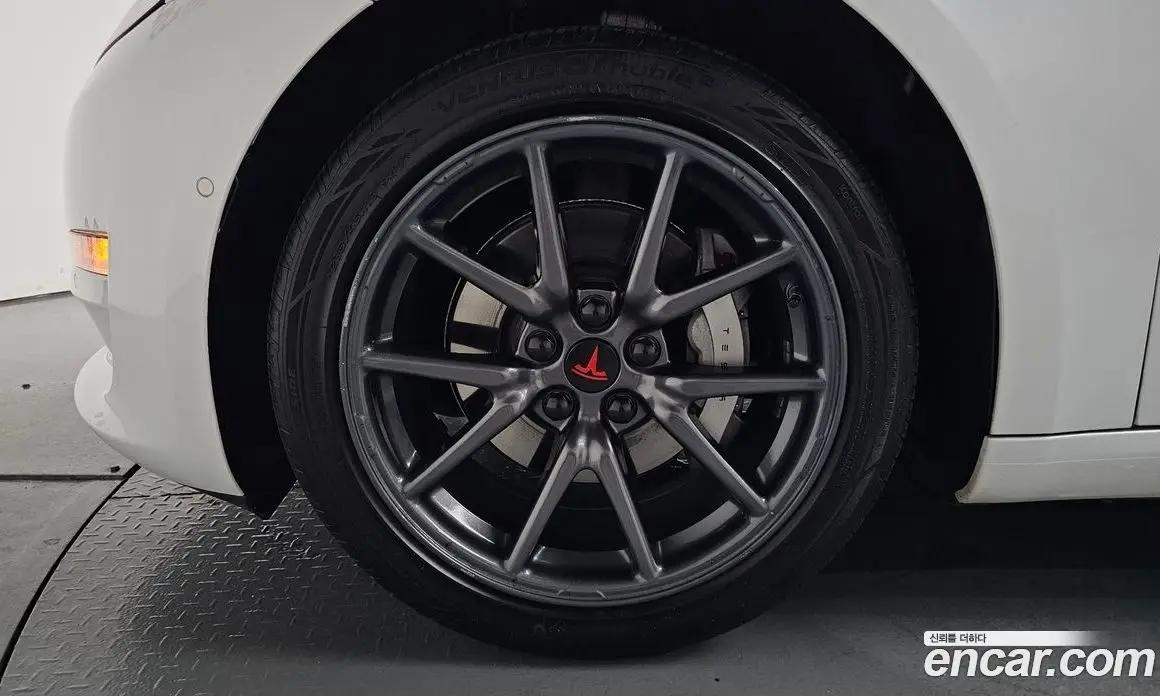 Tesla Model 3 2019 0.1 автомат (гидро), фото 4