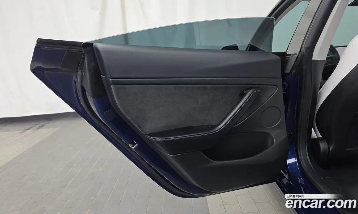 Tesla Model 3 2022 0.2 автомат (гидро), фото 15