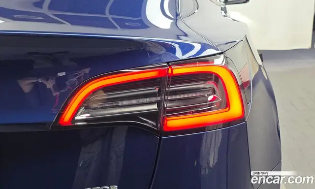 Tesla Model 3 2022 0.2 автомат (гидро), миниатюра 9